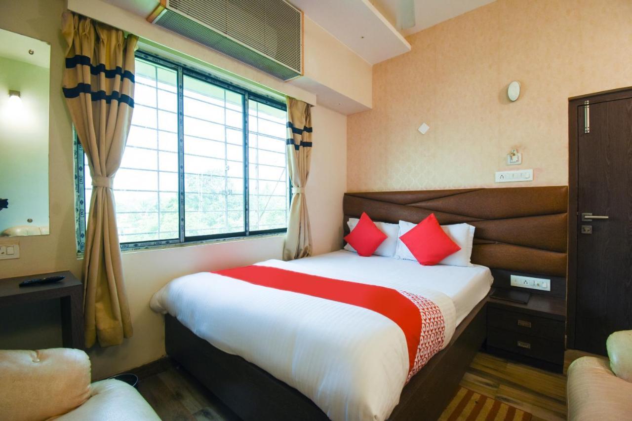 Oyo 64260 Hotel Rajnandini Habra Exterior photo