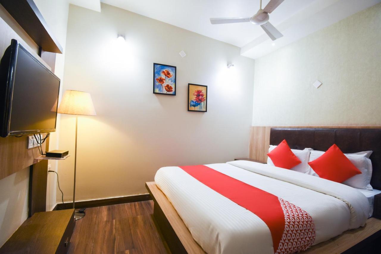 Oyo 64260 Hotel Rajnandini Habra Exterior photo